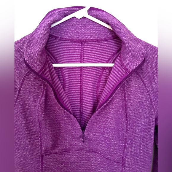 Lululemon Woman’s Runderful Jacket/Top, Size 4 - Picture 3 of 10